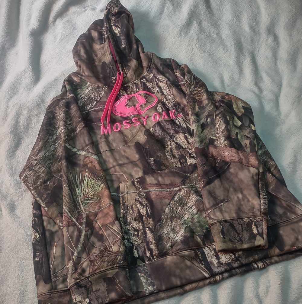 Mossy Oak Camouflage Hoodie with Pink Accents